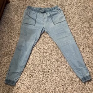 Chambray joggers 🍭